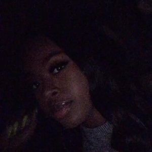 Meet your Posher, Sasha